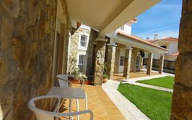 Apartamentos Em Moradia Com Jardim